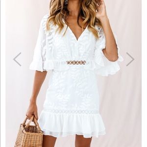 White Selfie Leslie Dress Size L
